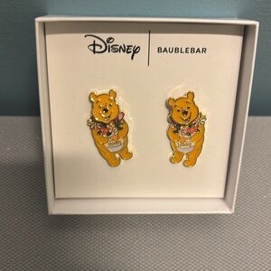 Disney BaubleBar Winnie the Pooh with Flowers Earrings - New in Box